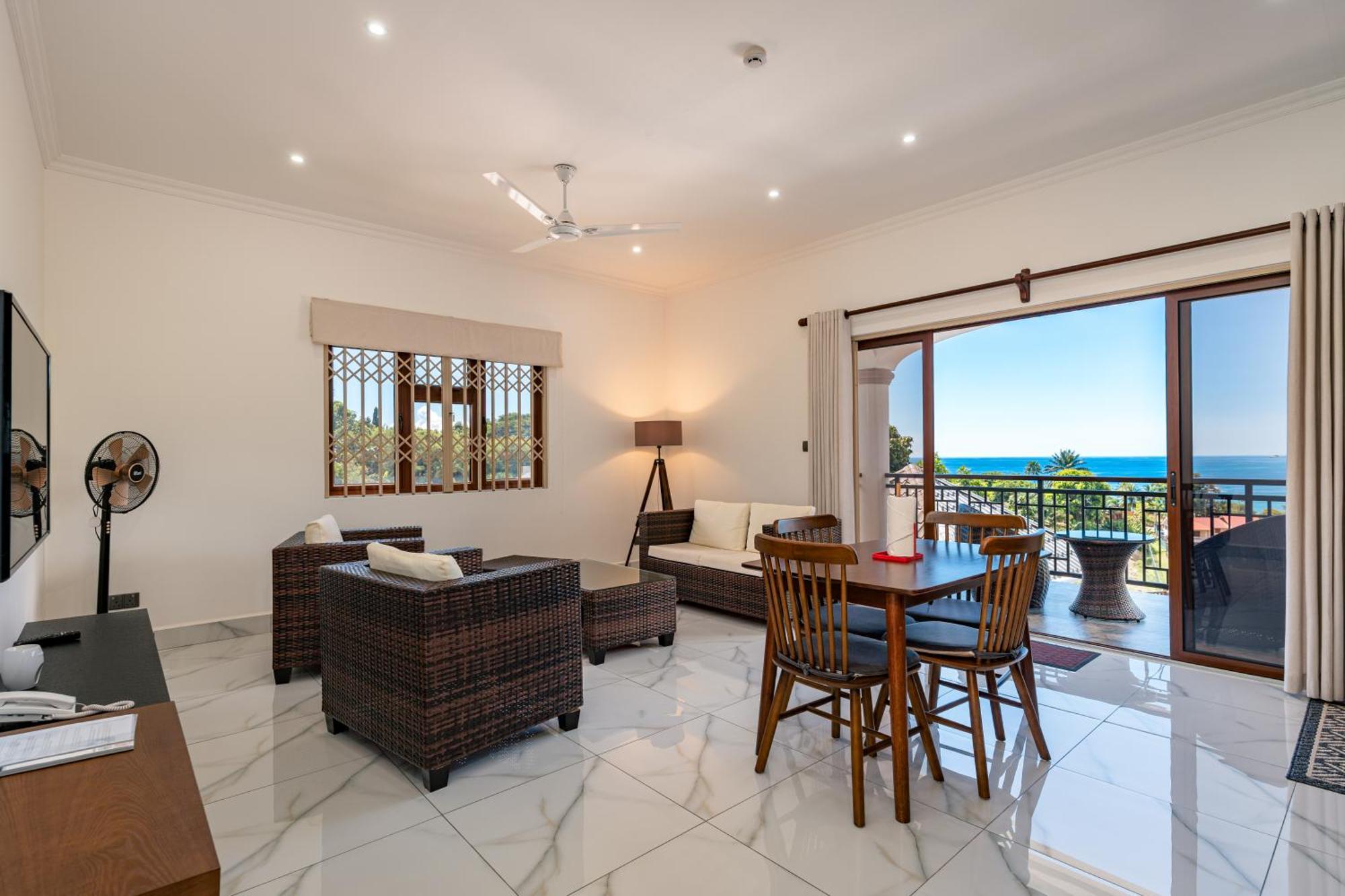 D'Offay Seaview Apartments Beau Vallon  Exterior foto